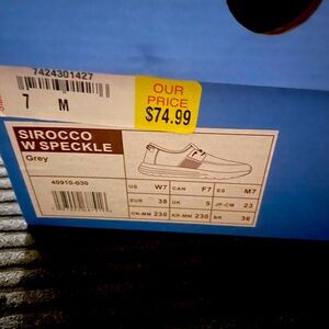 Woman’s hey dude tennis shoes